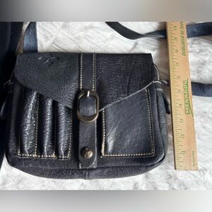 Patricia Nash Praga Flap Crossbody black